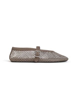 Flats rep size 39 new in a box